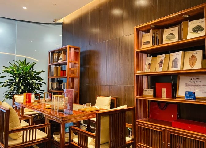 Easy-boarding Lounge