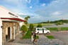 Serengeti Lounge